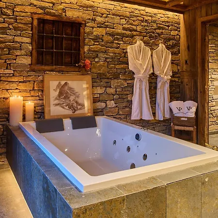 Hotel Valle De Pineta - 3*